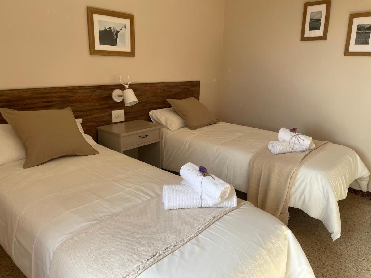 Hotel Fonda Peremiquel Castellar De N'Hug Zewnętrze zdjęcie