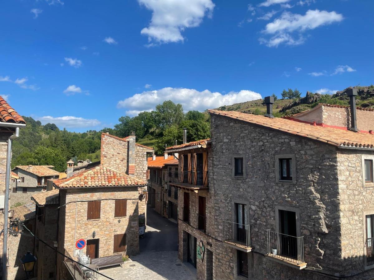 Hotel Fonda Peremiquel Castellar De N'Hug Zewnętrze zdjęcie