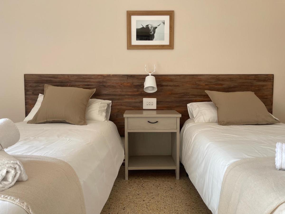 Hotel Fonda Peremiquel Castellar De N'Hug Zewnętrze zdjęcie