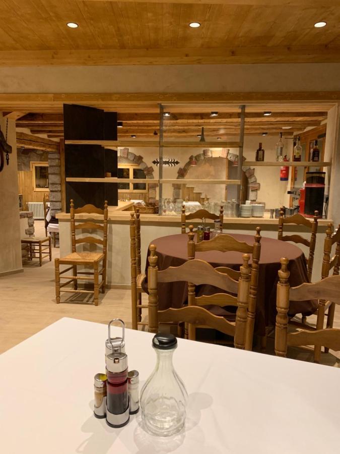 Hotel Fonda Peremiquel Castellar De N'Hug Zewnętrze zdjęcie